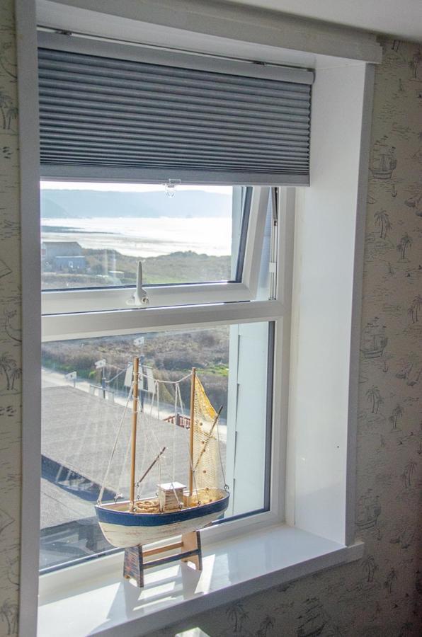 The Bay View Inn บู๊ด ภายนอก รูปภาพ